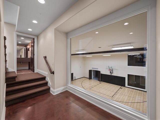 26565 Scenic, Franklin, MI 48025 - interior space featuring recessed lighting, baseboards, and concrete flooring
