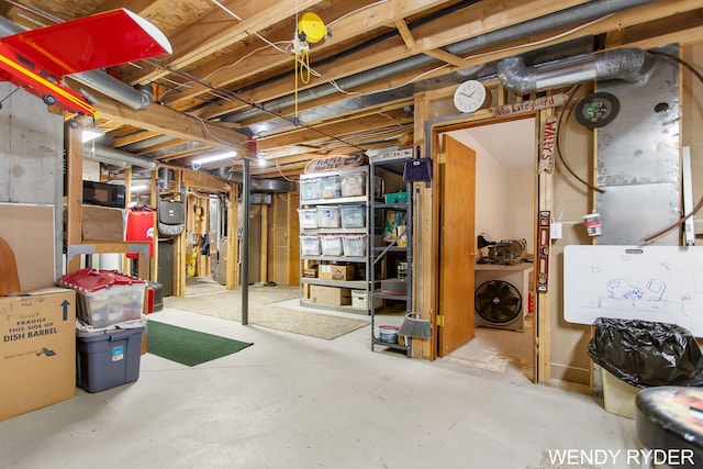 view of unfinished basement