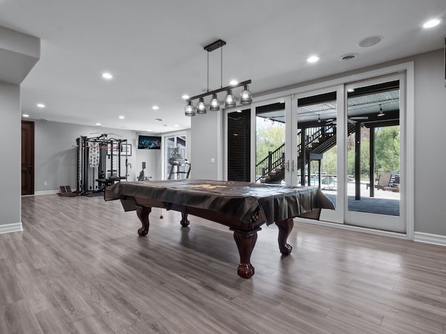 rec room with recessed lighting, baseboards, billiards, and light wood-style flooring