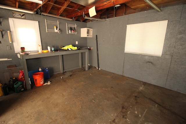 1068 La Salle Ave, Waterford, MI 48328 - basement with a workshop area