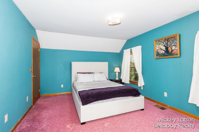 bedroom featuring visible vents, carpet flooring, and baseboards