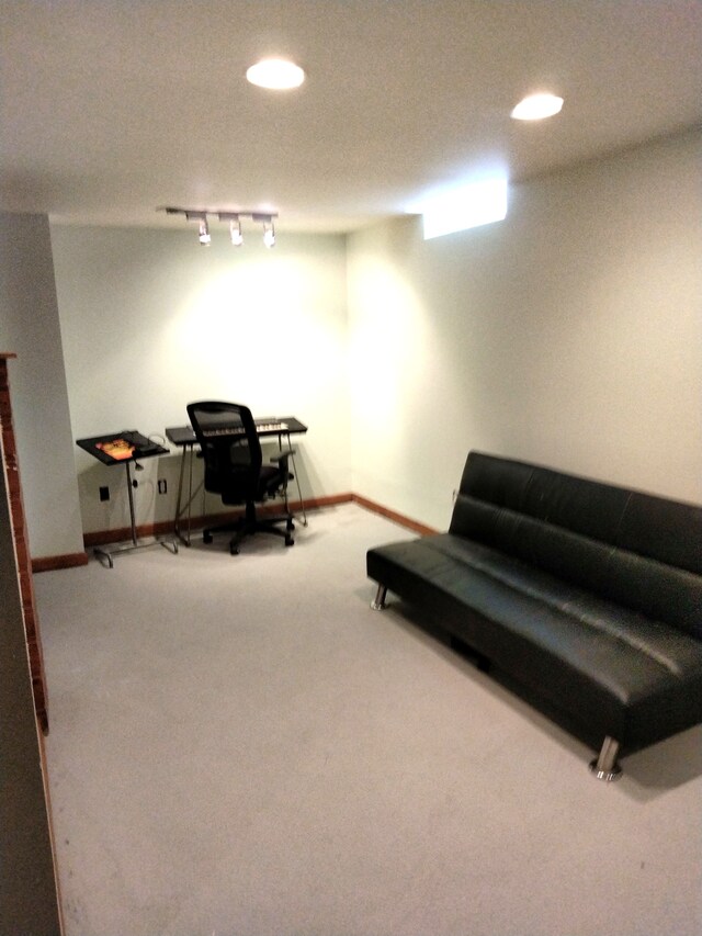 9929 Arden St, Livonia, MI 48150 - photo 21