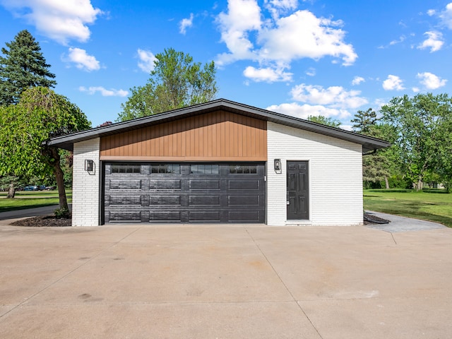 21725 Normandale St, Beverly Hills, MI 48025 - view of detached garage