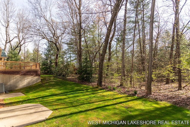 3087 38th St, Hamilton, MI 49419 - view of yard with a deck