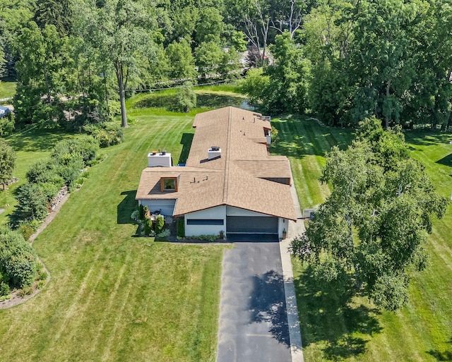 2330 N Pine Center Dr, West Bloomfield, MI 48323 - aerial view of property and surrounding area