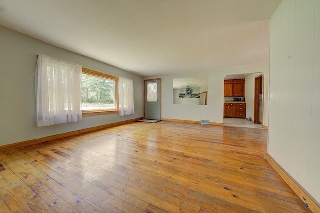 1197 S W Bay Shore Dr, Suttons Bay, MI 49682