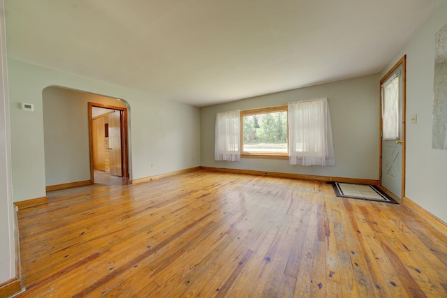 1197 S W Bay Shore Dr, Suttons Bay, MI 49682