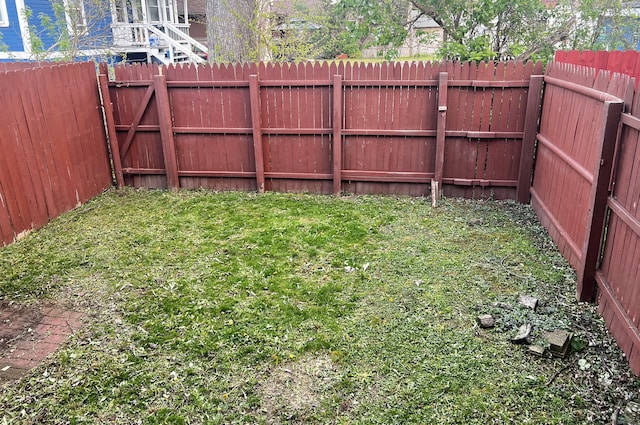 25954 Salem Unit 5, Roseville, MI 48066 - view of yard featuring a fenced backyard