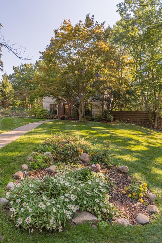 view of yard with fence