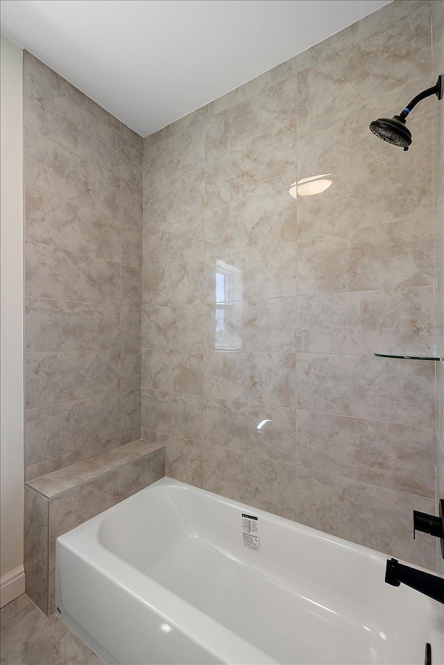 720 Marlayna Dr, Oxford, MI 48371 - bathroom with baseboards