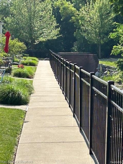 35202 Emma Cir, Walled Lake, MI 48390 - surrounding community