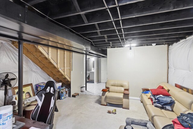 13943 Breakfast Dr, Redford, MI 48239 - finished below grade area featuring stairway