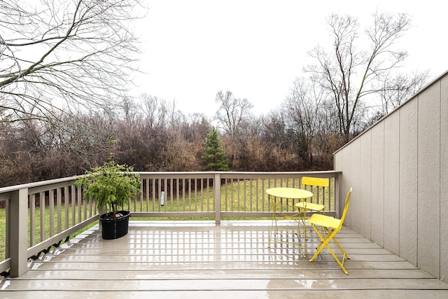2204 Rivenoak Ct, Ann Arbor, MI 48103 - view of deck