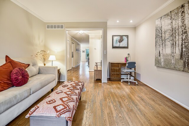 2204 Rivenoak Ct, Ann Arbor, MI 48103 - living room with crown molding, recessed lighting, baseboards, wood finished floors, and visible vents