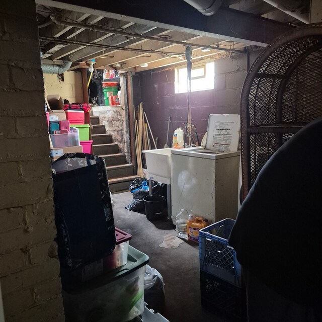 below grade area with washer / clothes dryer