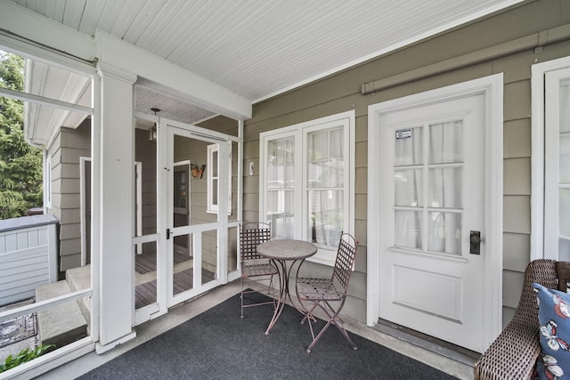 206 S Webster St, Jackson, MI 49203 - view of sunroom
