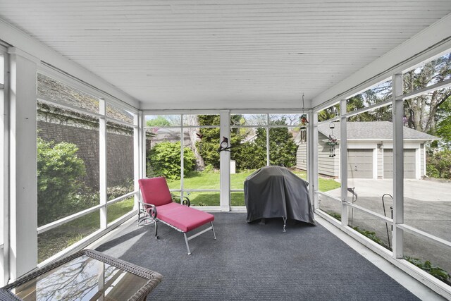 206 S Webster St, Jackson, MI 49203 - view of sunroom / solarium