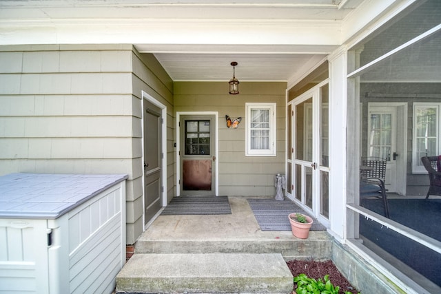 206 S Webster St, Jackson, MI 49203 - view of doorway to property