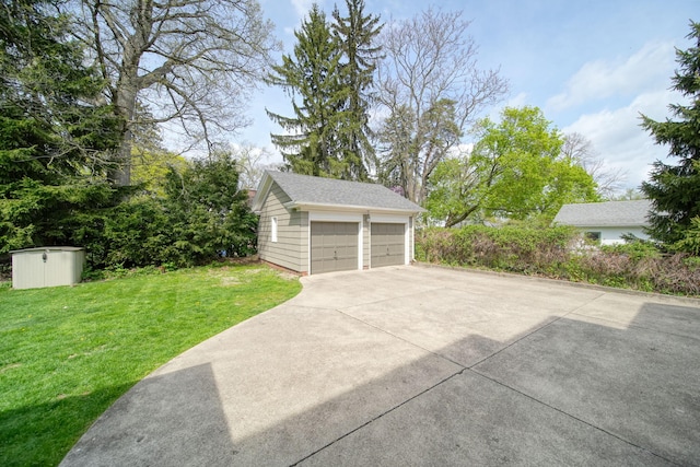 206 S Webster St, Jackson, MI 49203 - view of detached garage