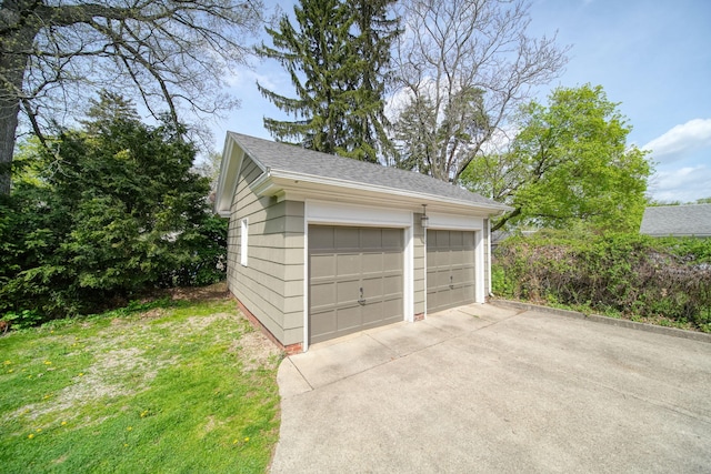 206 S Webster St, Jackson, MI 49203 - view of detached garage