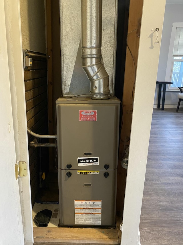 utilities with heating unit