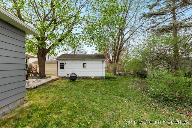view of yard featuring a patio and fence
