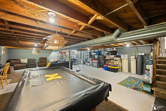 rec room featuring concrete flooring
