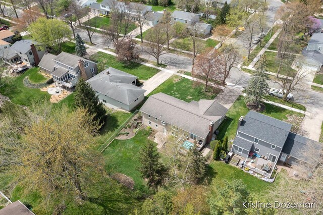 bird's eye view with a residential view