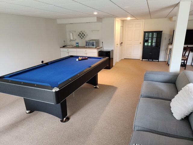 playroom featuring pool table, recessed lighting, wet bar, and light colored carpet