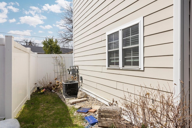 232 Midtown Dr, Traverse City, MI 49684