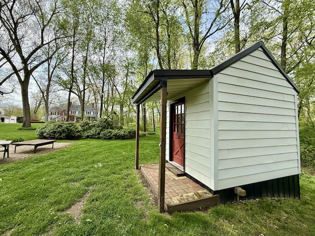 view of outbuilding featuring an outdoor structure
