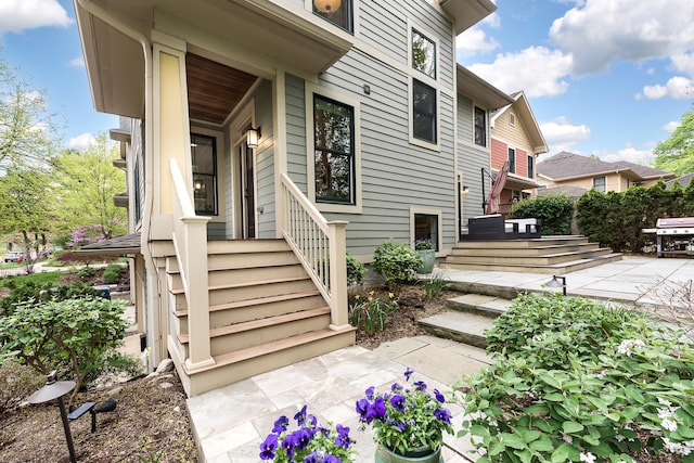 1614 Cambridge Rd, Ann Arbor, MI 48104 - view of property entrance