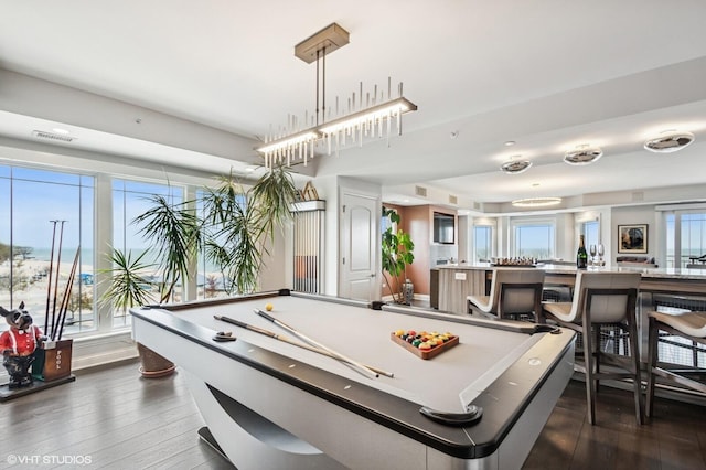 rec room with visible vents, billiards, and dark wood finished floors