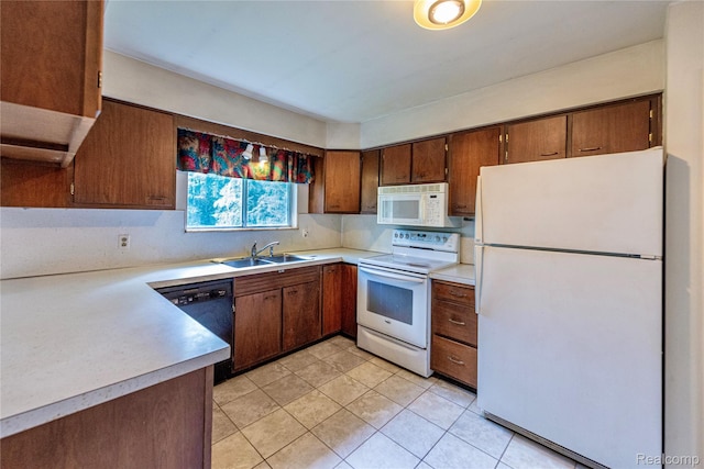 174 Knollwood Dr, Pinckney, MI 48169 - photo 2