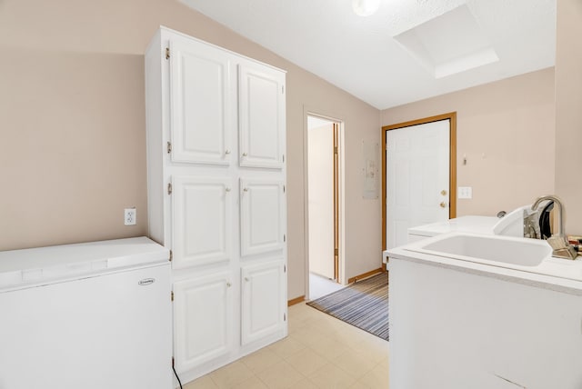 2326 Burnsline Rd, Brown City, MI 48416 - laundry area featuring light floors and baseboards