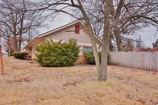 17311 James Couzens Fwy, Detroit, MI 48235 - photo 4