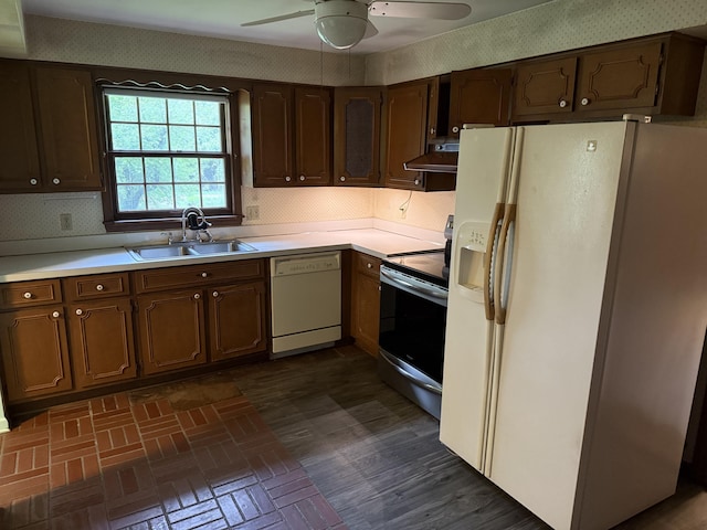 6411 Custer Rd, Carsonville, MI 48419 - kitchen featuring white appliances, a sink, under cabinet range hood, a ceiling fan, and light countertops