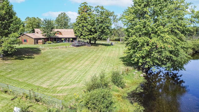 view of yard with a rural view