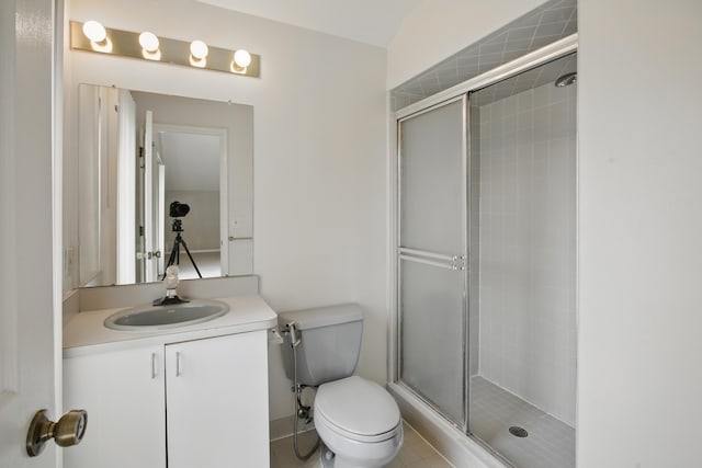3351 Muerknoll Dr, Troy, MI 48084 - full bathroom with vanity, a shower stall, and toilet