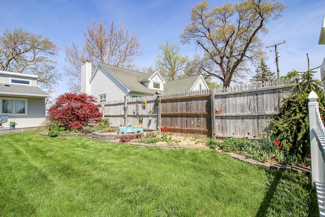 view of yard with fence