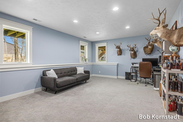 3779 Mesa Verde Dr, Hudsonville, MI 49426 - interior space with visible vents, recessed lighting, a textured ceiling, and baseboards