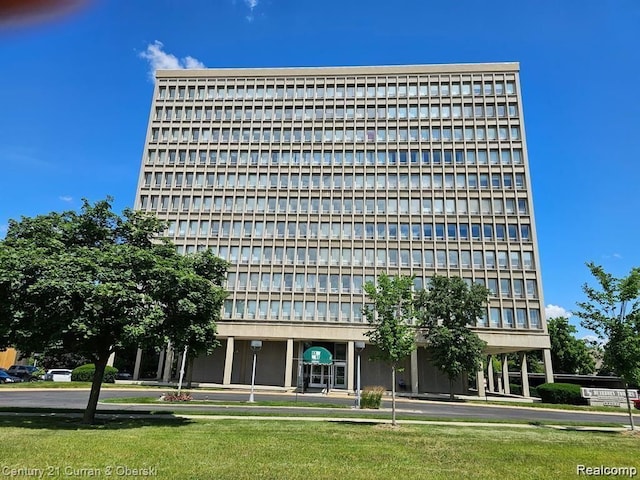 view of building exterior