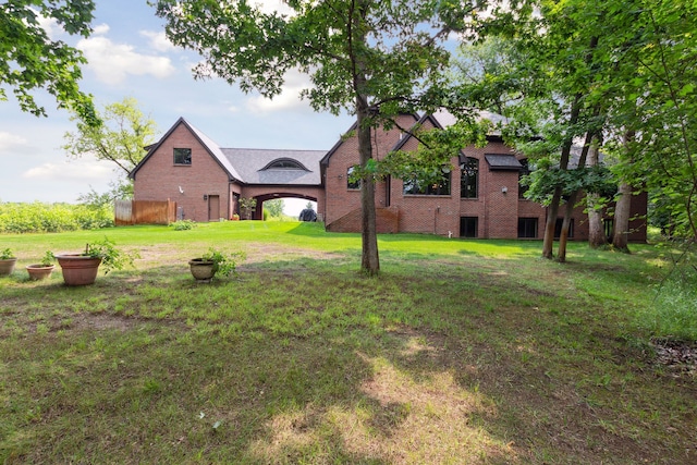 11599 Erins Way, Romeo, MI 48065 - view of green lawn