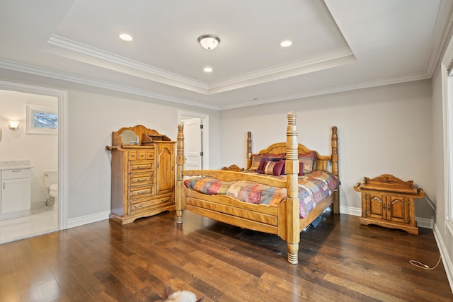 5820 Lakeview Ave, Orchard Lake, MI 48323 - bedroom featuring baseboards, wood-type flooring, connected bathroom, ornamental molding, and a tray ceiling