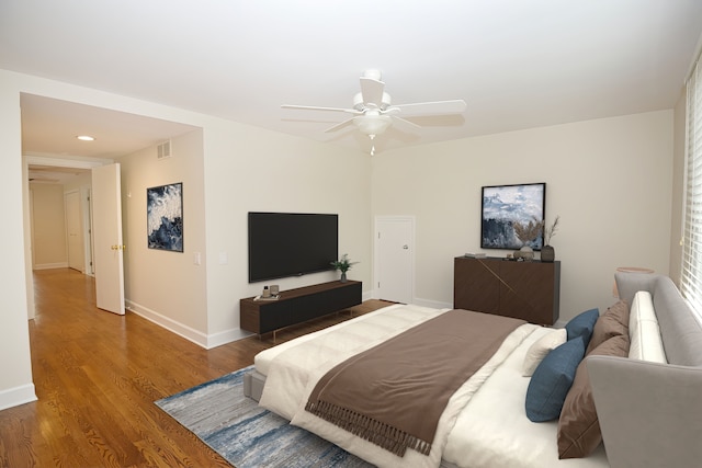 32824 Outland Trl, Bingham Farms, MI 48025 - bedroom featuring baseboards, a ceiling fan, wood finished floors, and visible vents