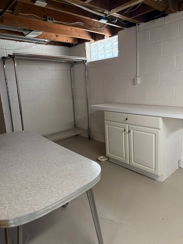 800 Cambridge Rd, Berkley, MI 48072 - view of basement