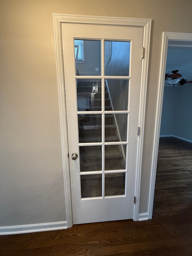 800 Cambridge Rd, Berkley, MI 48072 - detailed view of wood finished floors and baseboards
