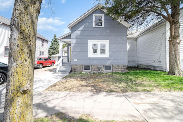 507 S Lincoln St, Bay City, MI 48708 - view of side of home
