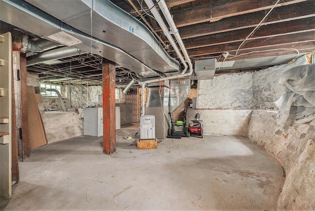 basement featuring washer / clothes dryer