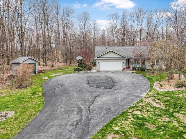 5153 Silver Pines Rd, Traverse City, MI 49685